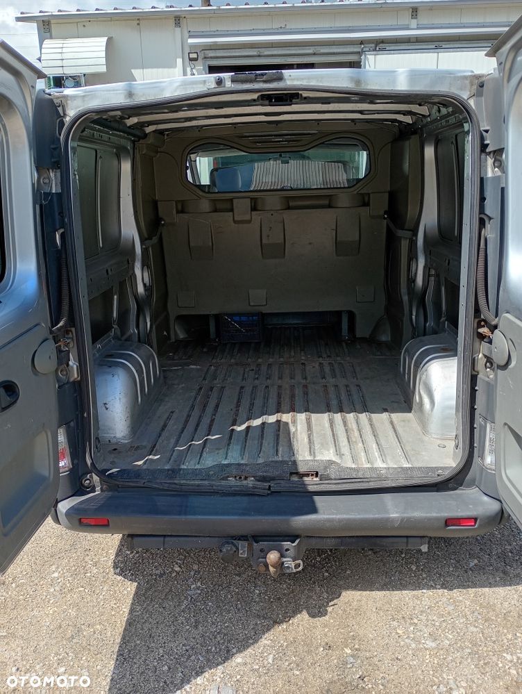 Opel Vivaro - 7