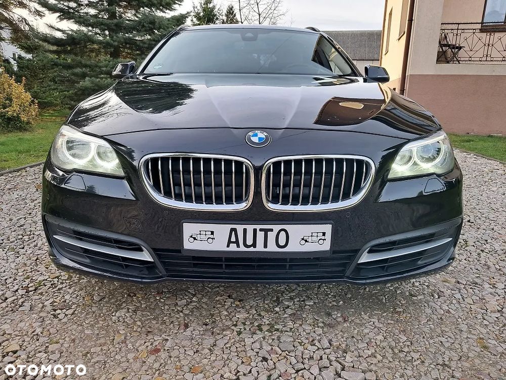 BMW Seria 5 525d xDrive Sport-Aut Modern Line - 11