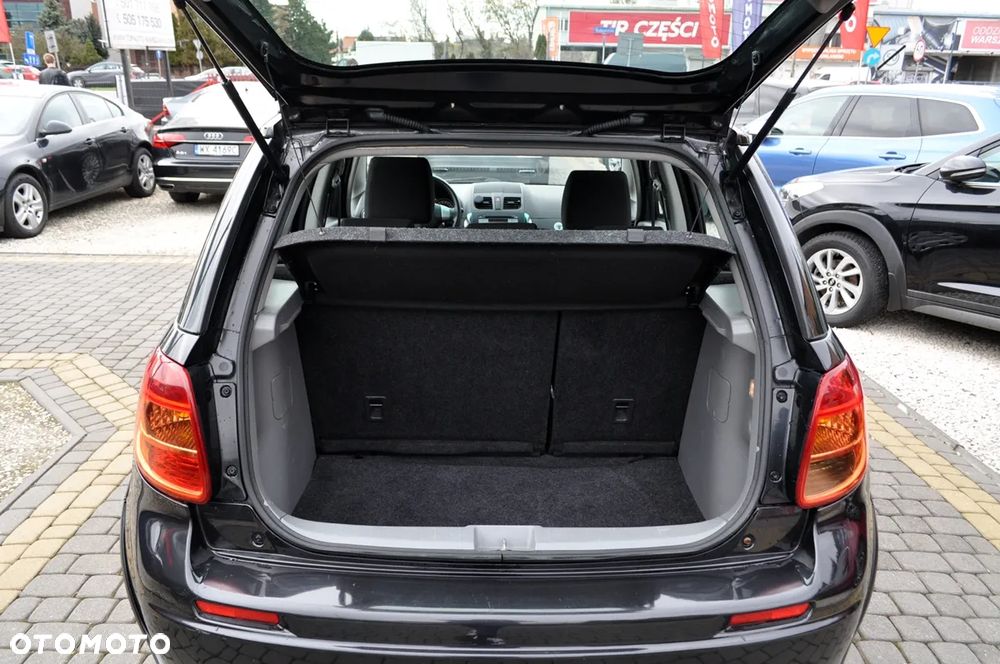 Suzuki SX4 2.0 DDiS 4x2 Comfort - 30