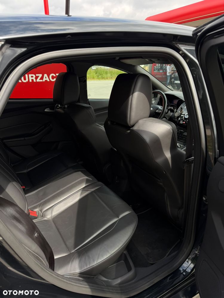 Ford Focus 2.0 EcoBoost ST mit Leder-Sport-Paket - 25