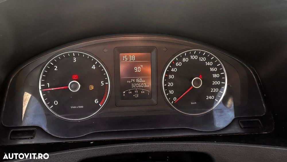 Volkswagen Transporter - 8