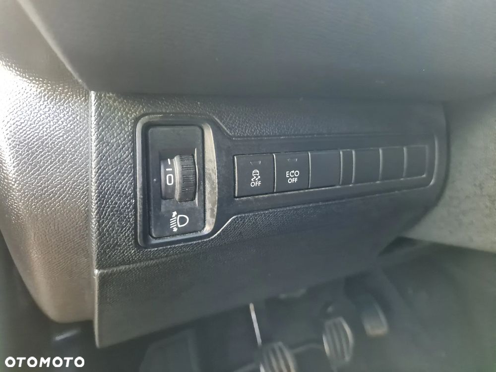 Peugeot 308 BlueHDi 120 Stop & Start Allure - 26