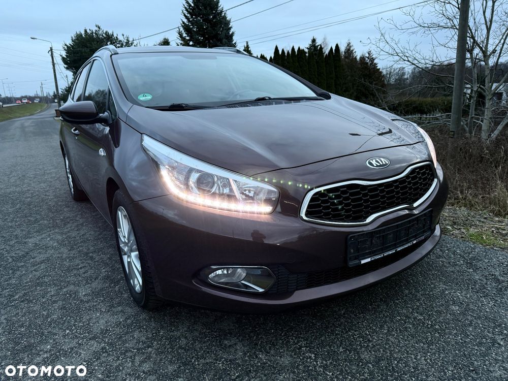 Kia Ceed 1.6 GDI Platinum Edition - 17