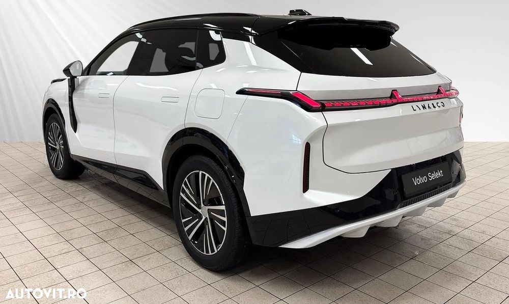 Lynk&Co 08 - 3