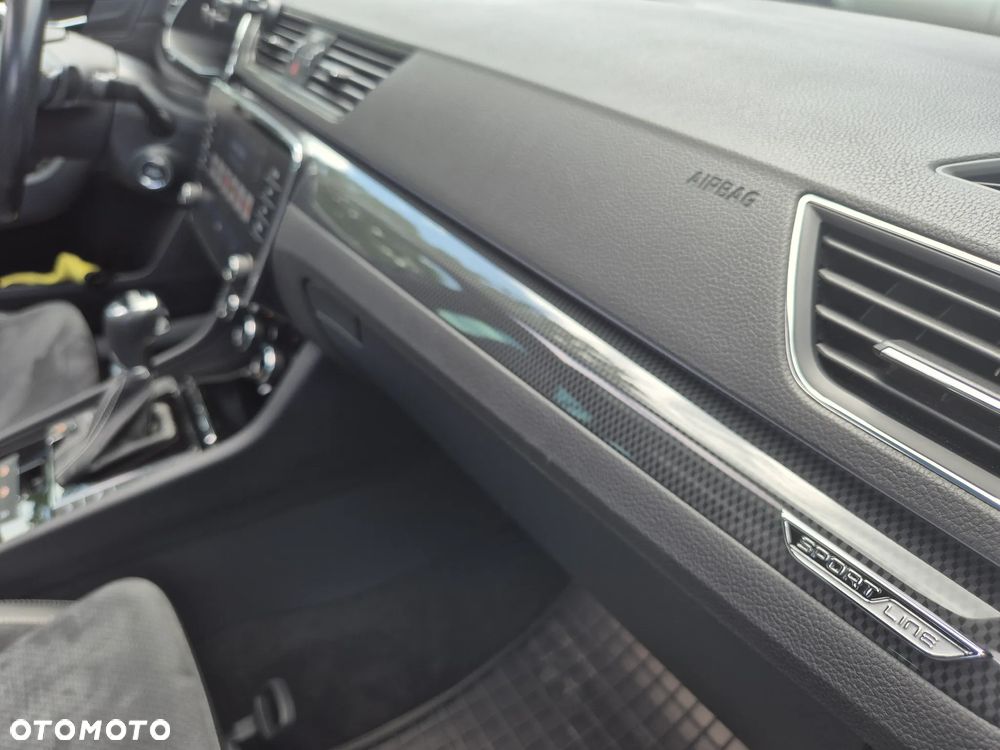 Skoda Superb 1.5 TSI Sportline DSG - 28