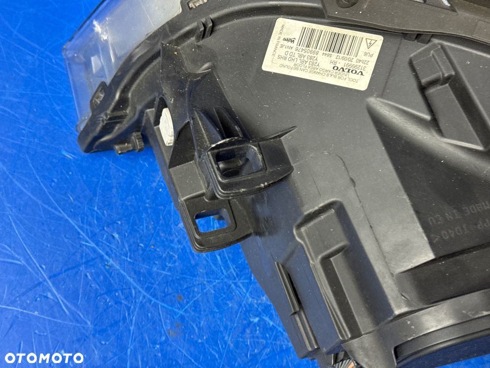 Prawy BI XENON VOLVO S60 V60 SKRĘTNA EUROPA BDB VALEO KOMPLETNA - 6