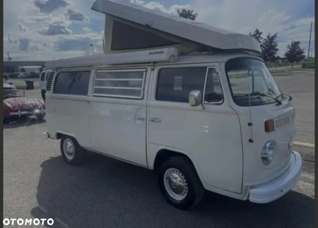 Volkswagen Transporter - 40