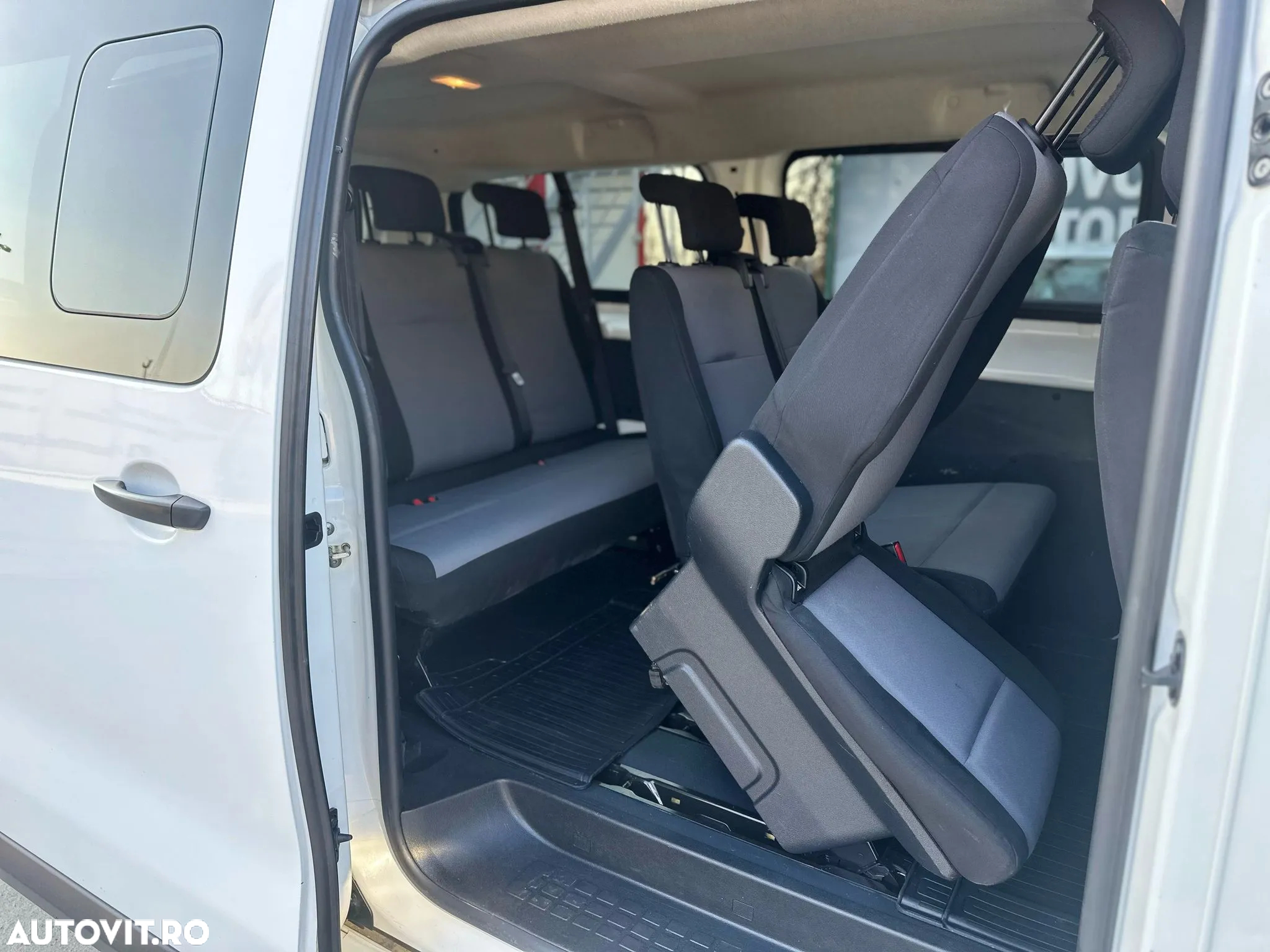 Toyota Proace Verso 1.5 D-4D 120CP 8+1 L2H1 Base - 13