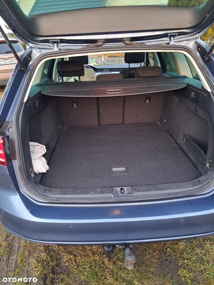 Volkswagen Passat 1.6 TDI BMT Comfortline - 17