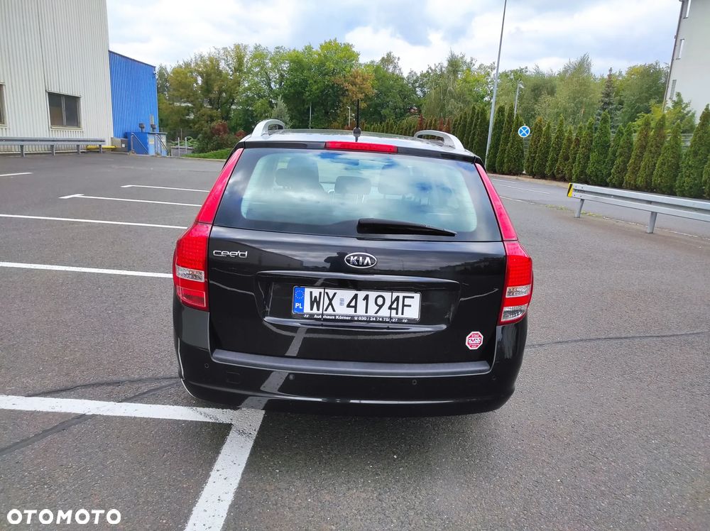Kia Ceed 1.4 CVVT SW Edition 7 - 6