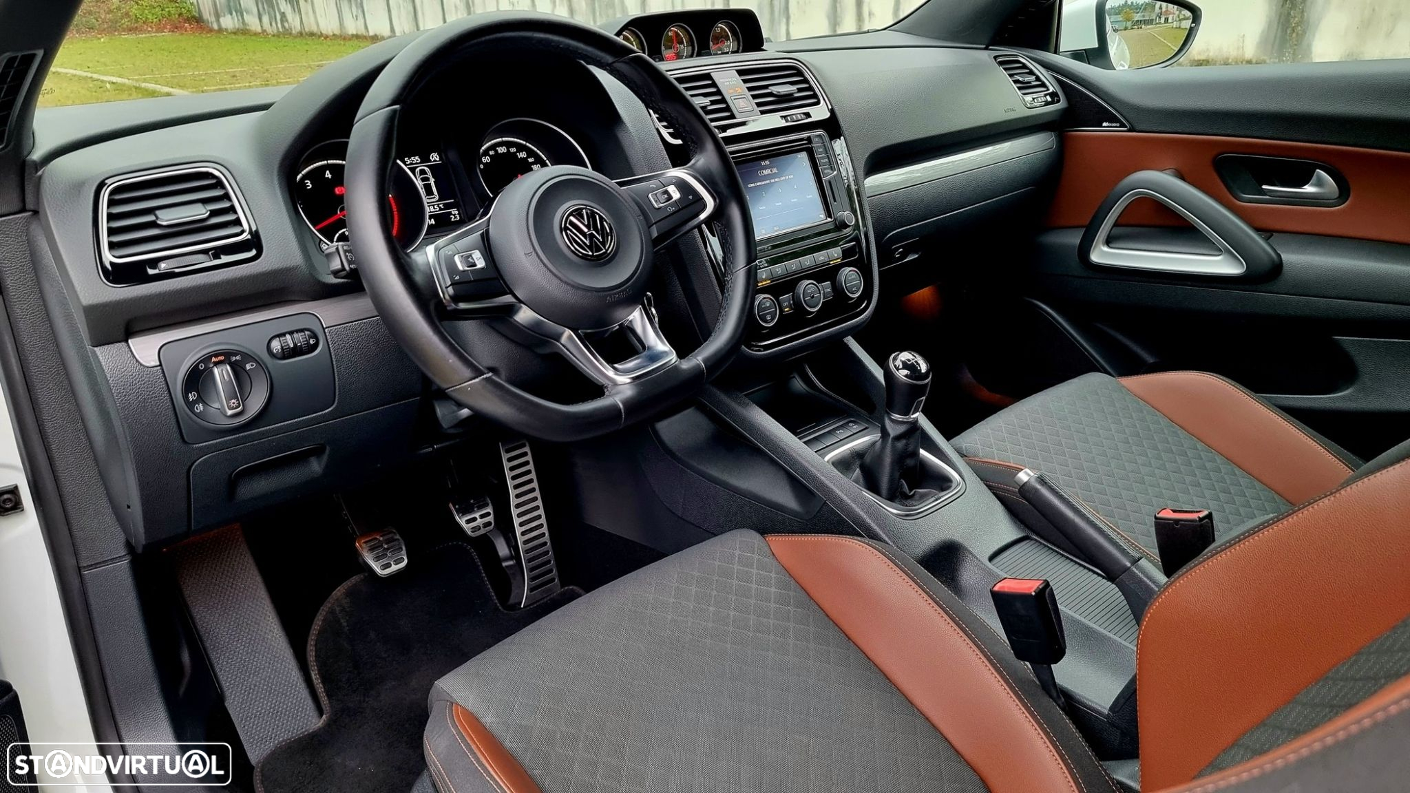 VW Scirocco 2.0 TSI BlueMotion Allstar - 4