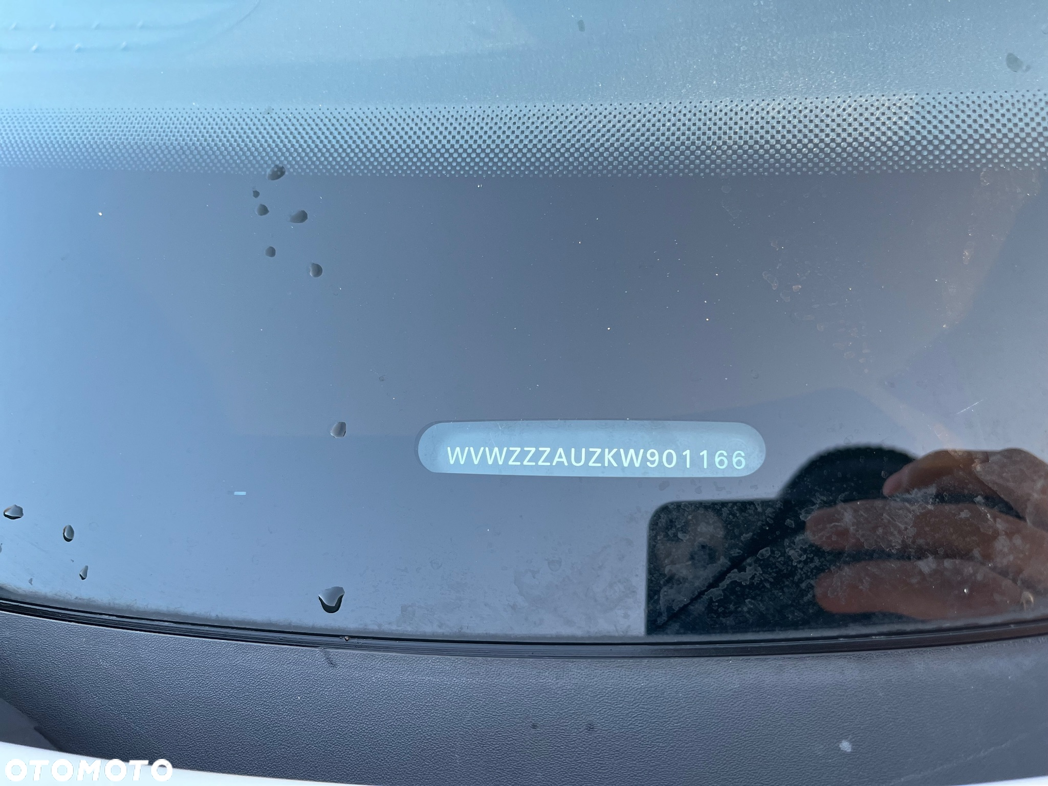 Volkswagen Golf e-Golf - 9