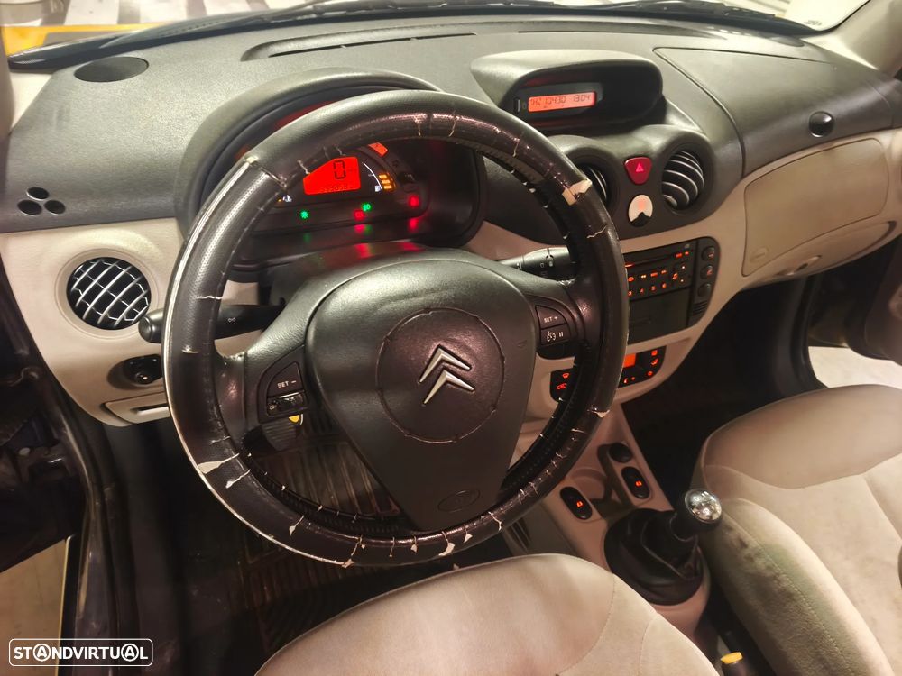 Citroën C3 1.4 HDi 16V Exclusive - 9