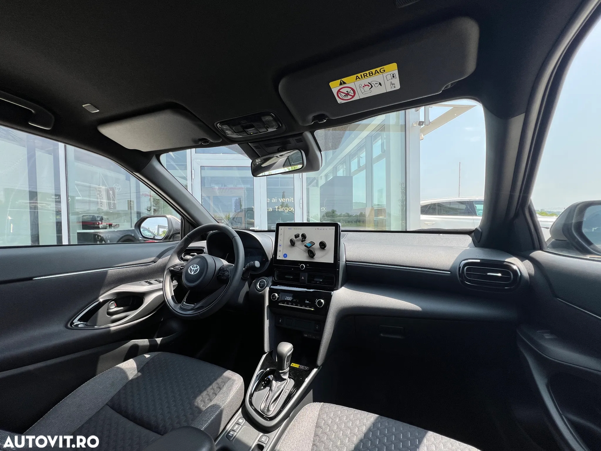 Toyota Yaris Cross 1.5 VVT-i HSD 4x2 Dynamic - 5