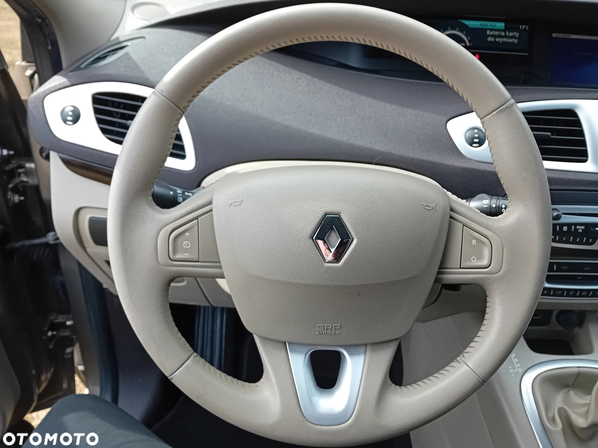Renault Scenic 2.0 16V Privilege CVT Euro5 - 21