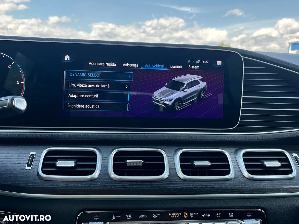 Mercedes-Benz GLE 400 d 4MATIC - 29