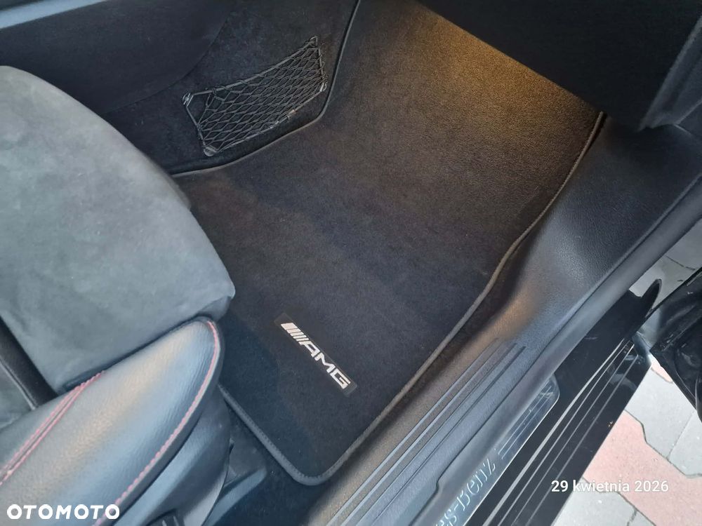 Mercedes-Benz CLA 200 AMG Line 7G-DCT - 9