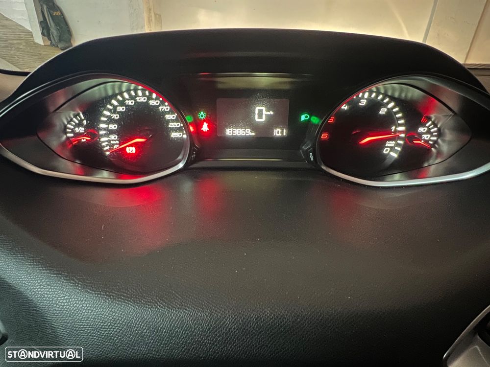 Peugeot 308 SW BlueHDi 120 Stop & Start Style - 5
