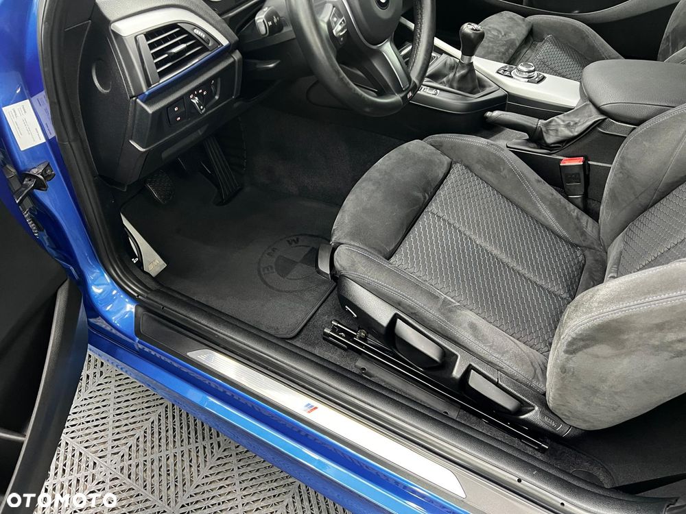 BMW Seria 2 220i M Sport - 27