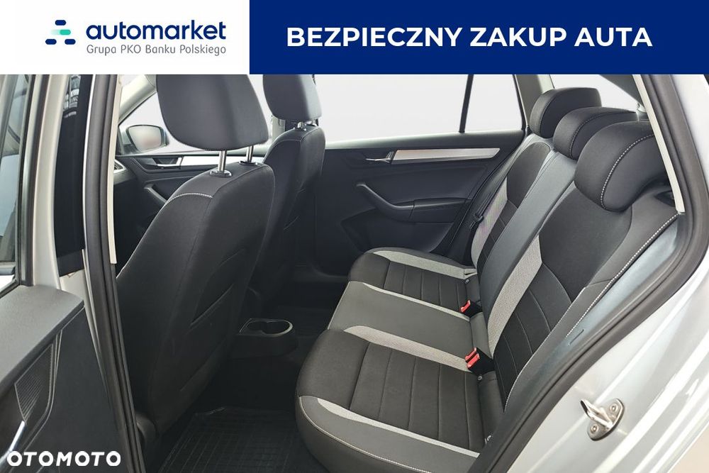 Skoda RAPID 1.0 TSI Ambition - 12