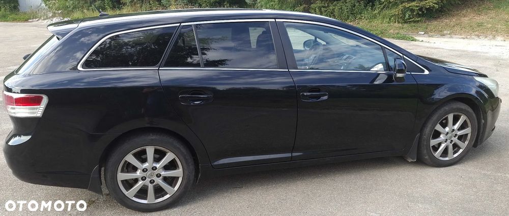 Toyota Avensis 2.0 D-4D Luna - 7