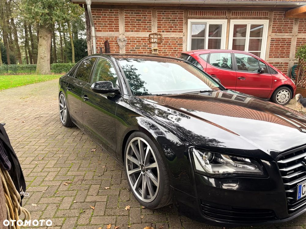 Audi A8 - 3