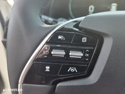 Kia Niro 1.6 GDI 6DCT HEV Premium - 21