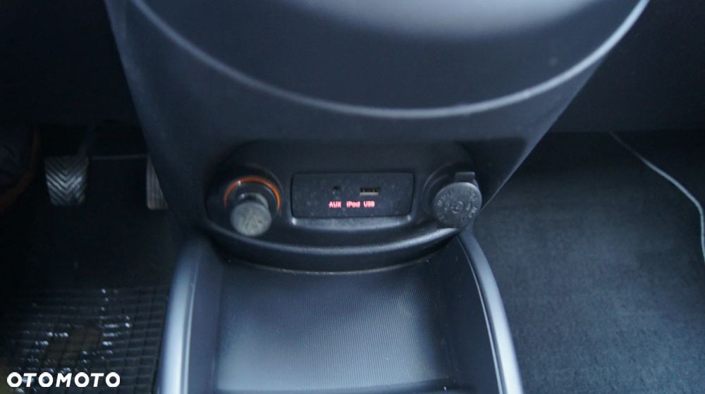 Kia Soul 1.6 CVVT Vision - 24