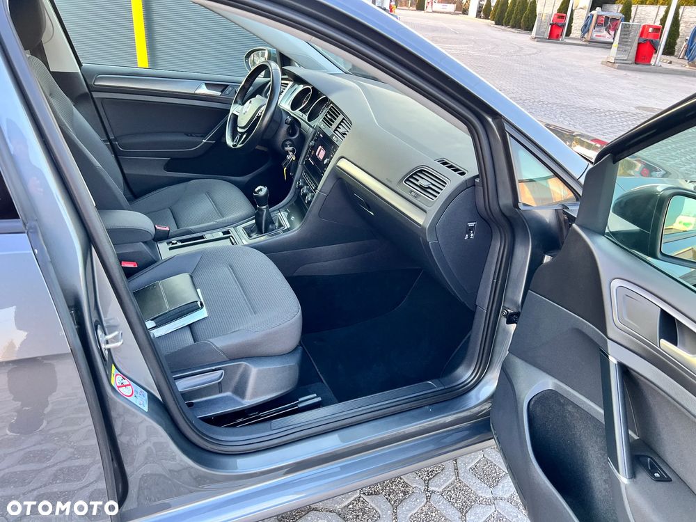 Volkswagen Golf 1.6 TDI (BlueMotion Technology) Comfortline - 13
