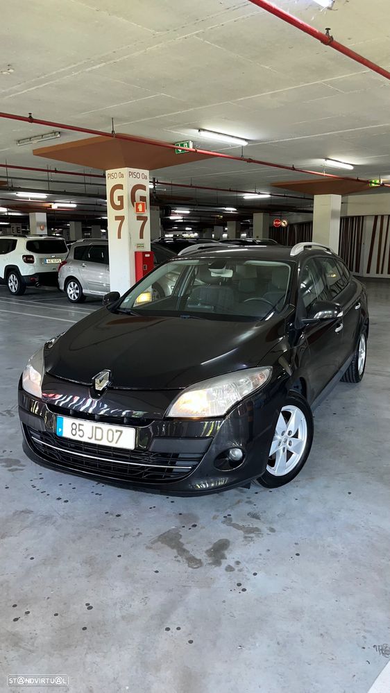 Renault Mégane Sport Tourer 1.5 dCi Dynamique S CO2 Champion - 2