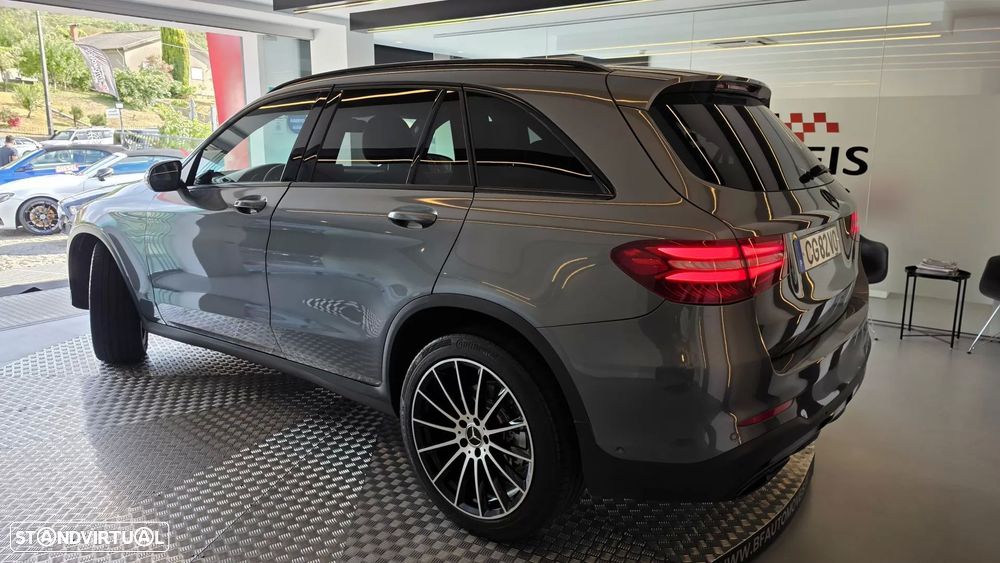 Mercedes-Benz GLC 220 d 4Matic 9G-TRONIC AMG Line - 22