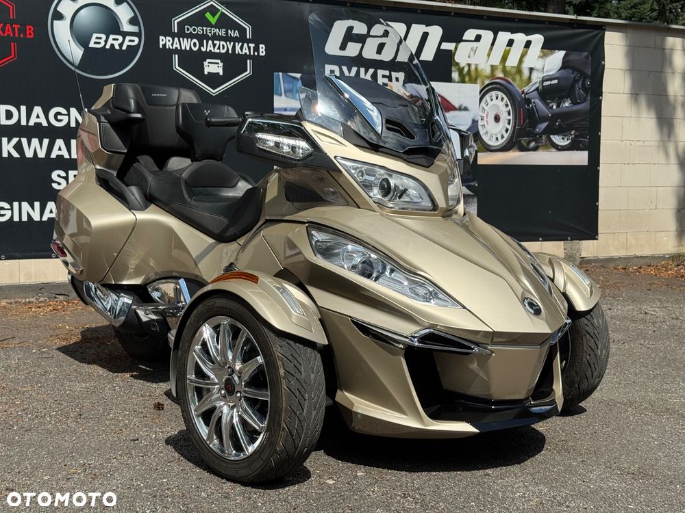 Can-Am Spyder - 3