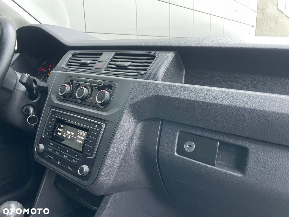 Volkswagen CADDY - 10