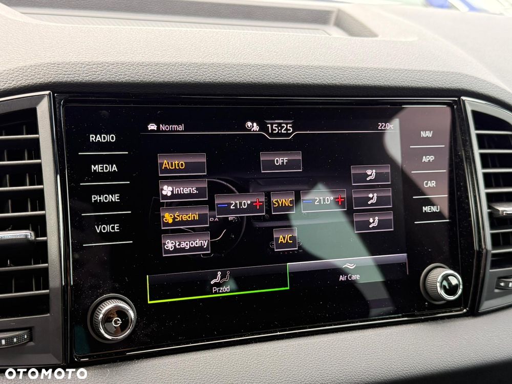 Skoda Karoq 1.5 TSI ACT Sportline DSG - 30