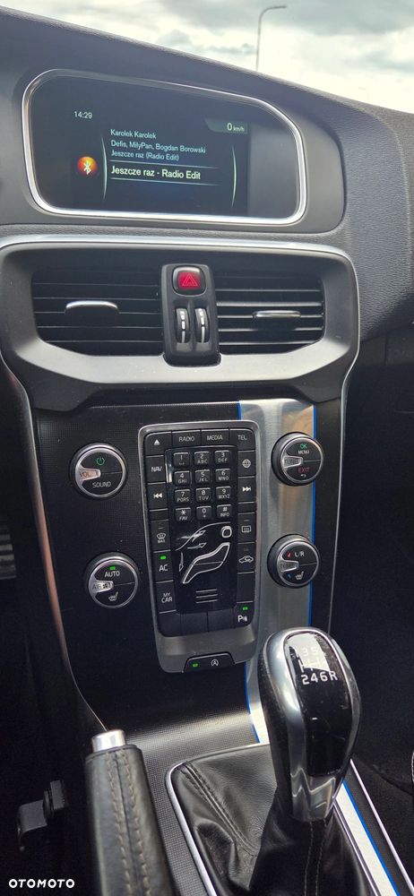 Volvo V40 D2 RDesign - 17