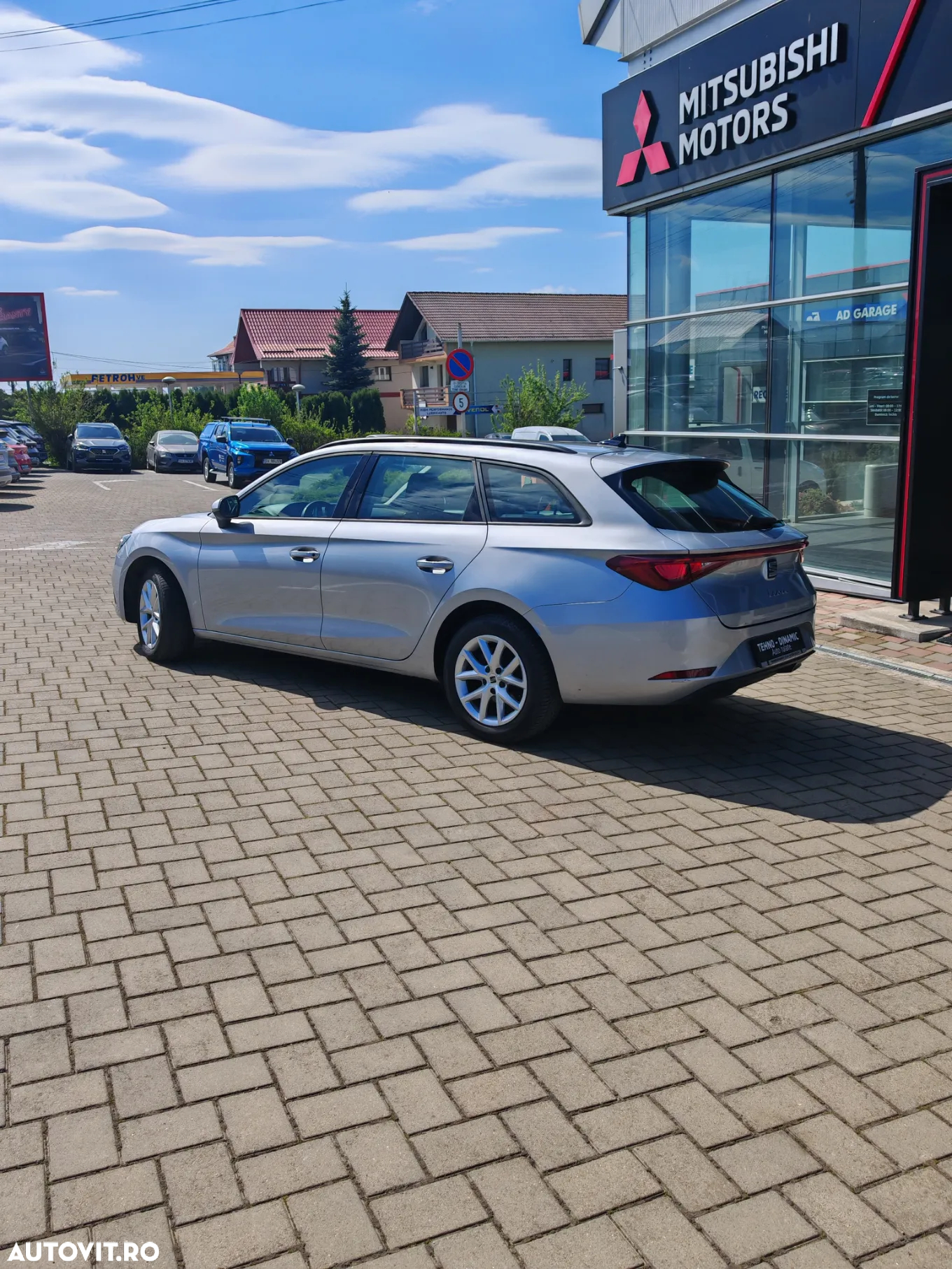 Seat Leon 2.0 TDI DSG Style Edition - 3