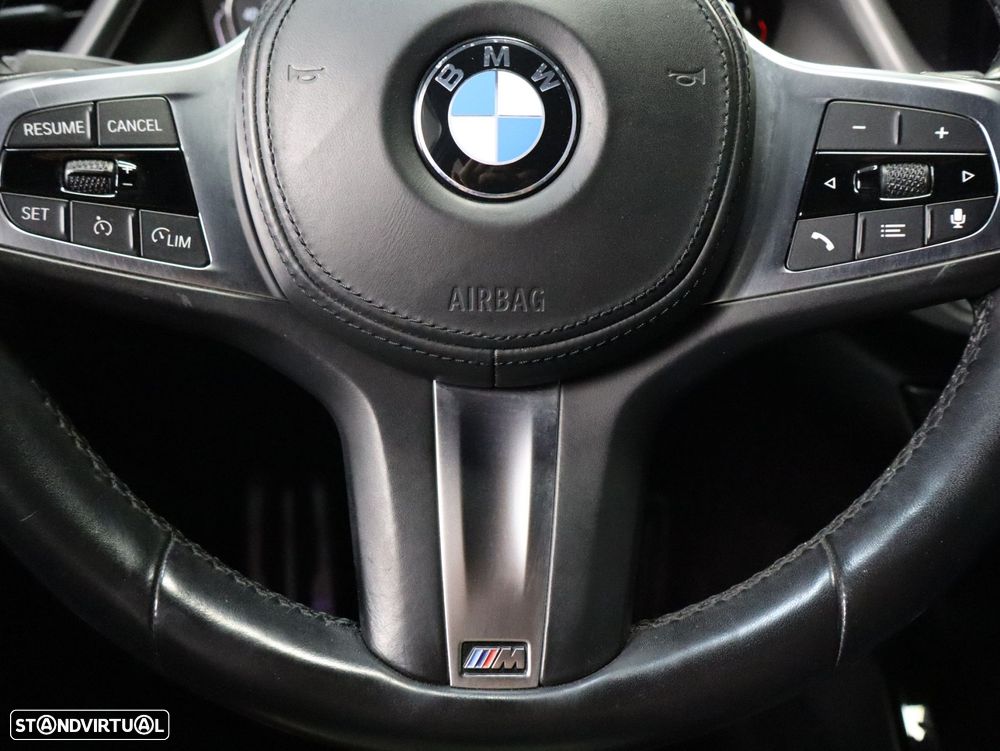 BMW 118 i Pack Desportivo M Auto - 18