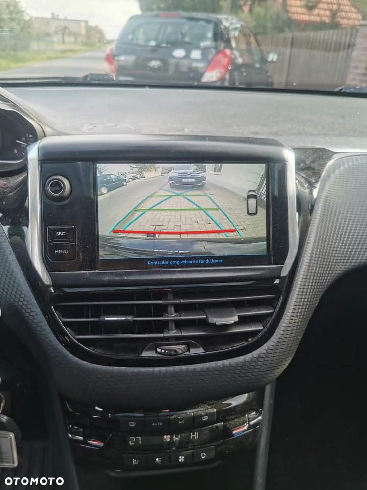 Peugeot 208 BlueHDi 100 Active Pack - 8