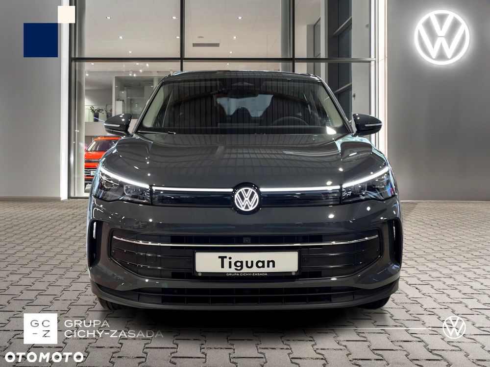 Volkswagen Tiguan - 9
