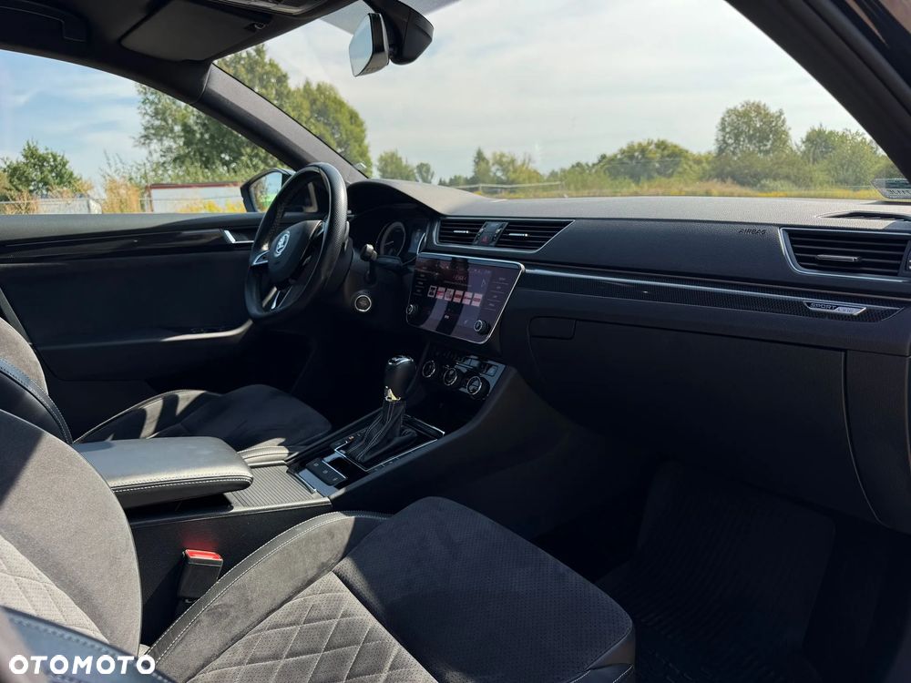 Skoda Superb 2.0 TSI 4x4 Sportline DSG - 4