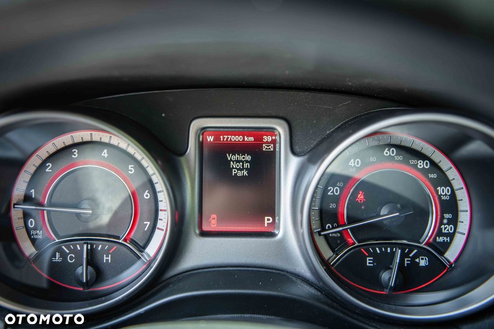 Dodge Journey - 10