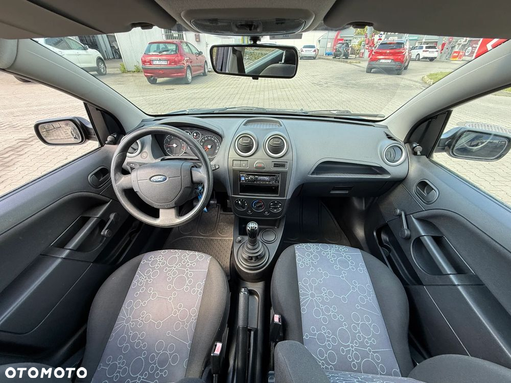 Ford Fiesta 1.3 - 4