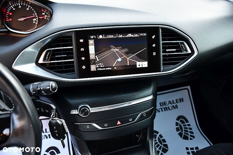 Peugeot 308 BlueHDi 150 Stop & Start Allure - 13