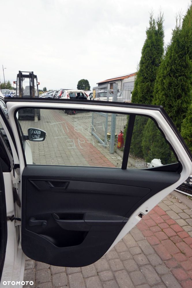 DRZWI TYLNE PRAWE FABIA III NJ3 5D HB LF9E  BIAŁY SKODA 2014-2018 - 5