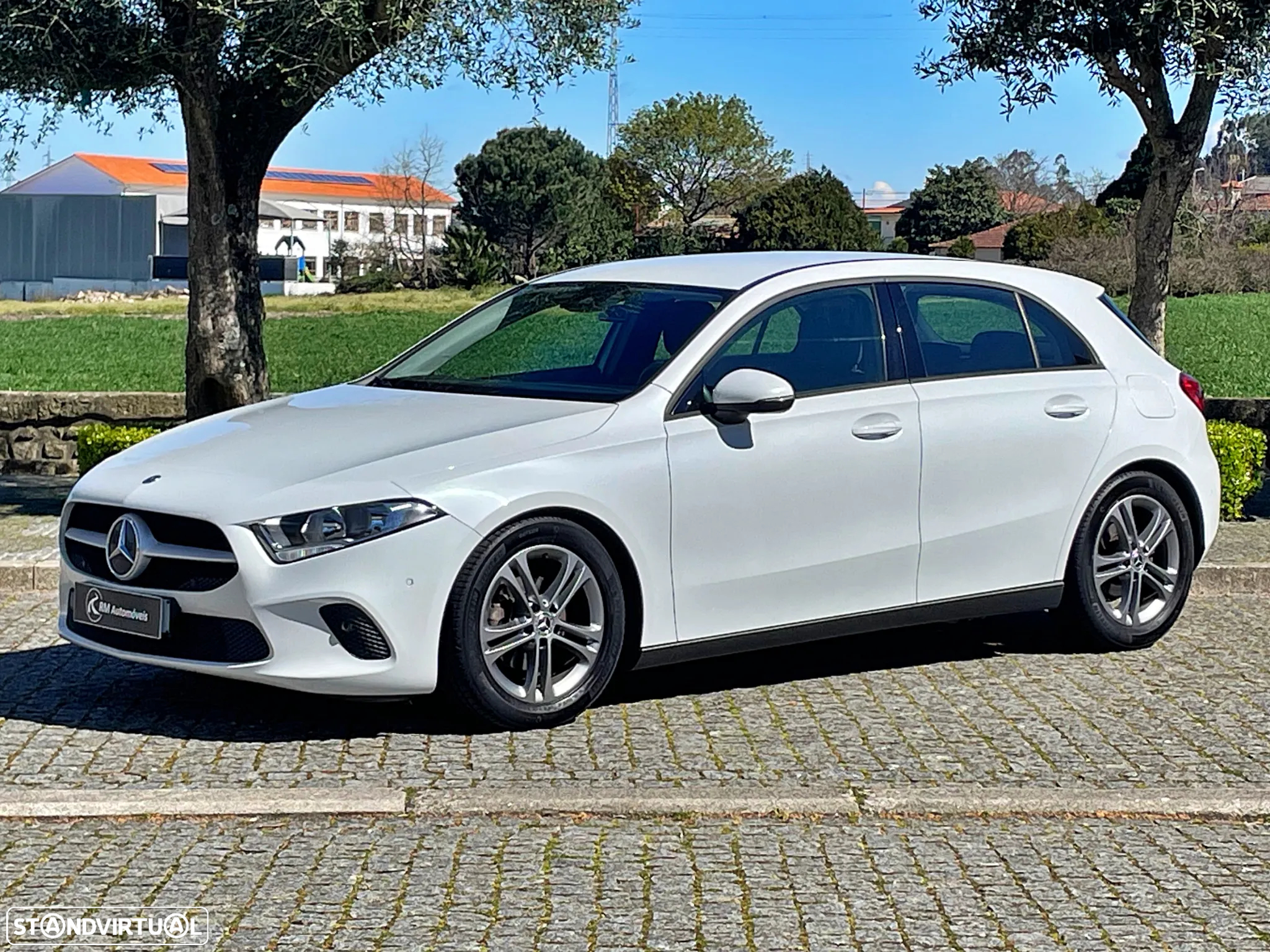 Mercedes-Benz A 180 d Business Solutions - 9