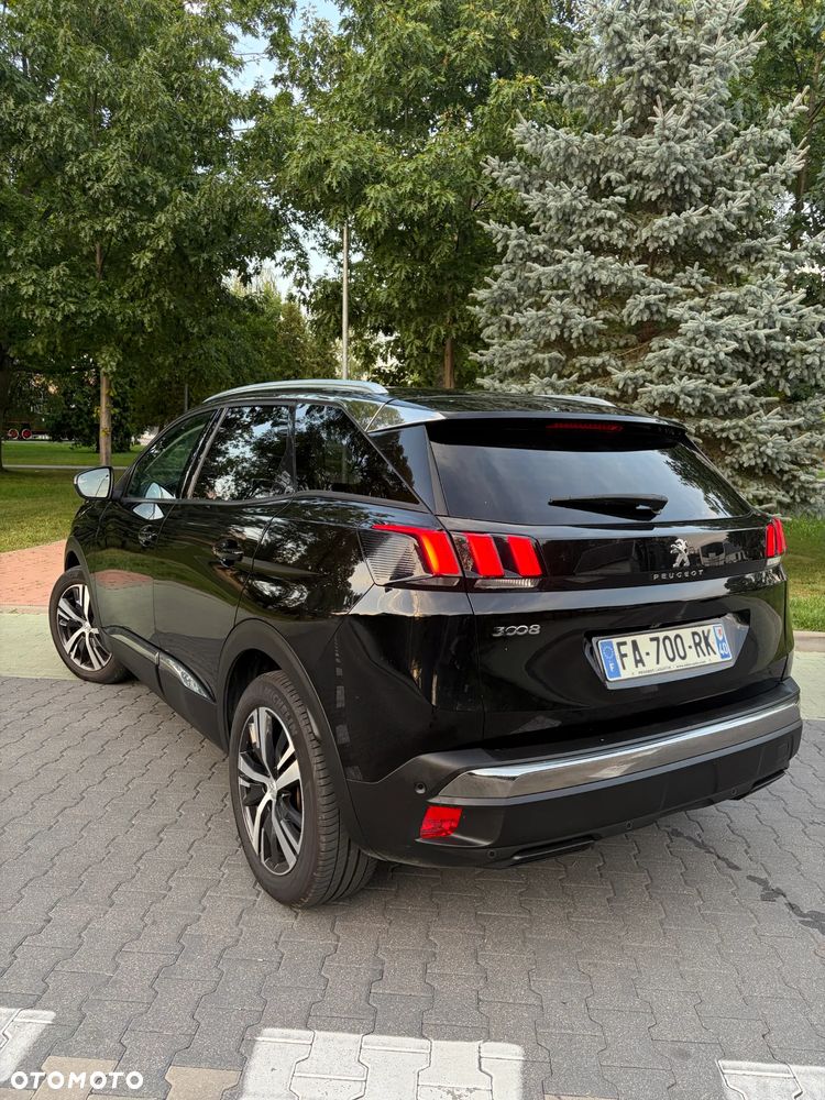 Peugeot 3008 1.5 BlueHDi Active S&S EAT8 - 36