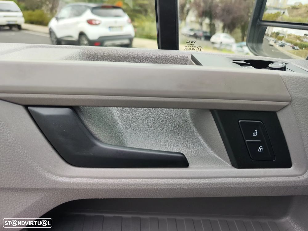 VW Crafter 2.0 TDI L4H3 Maxi - 16