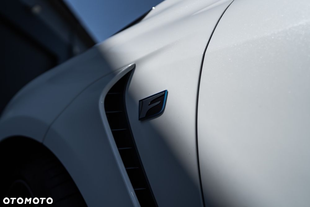 Lexus RC F Track Edition - 8