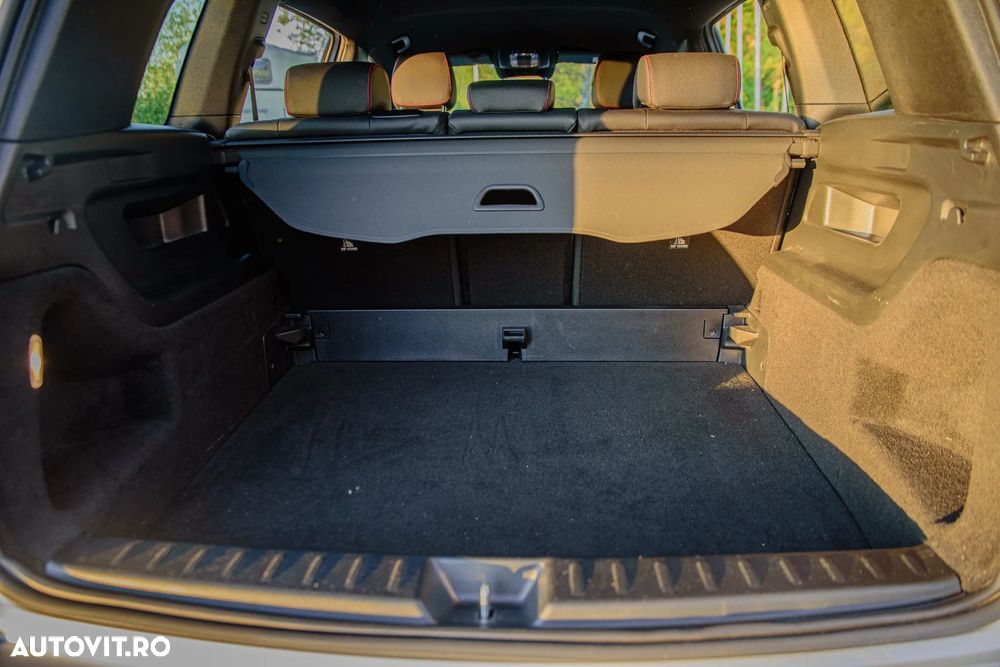 Mercedes-Benz GLB 180 7G-DCT - 32