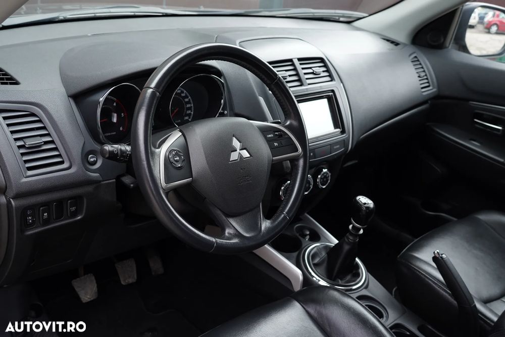 Mitsubishi ASX 1.8 DI-D 2WD Instyle - 10